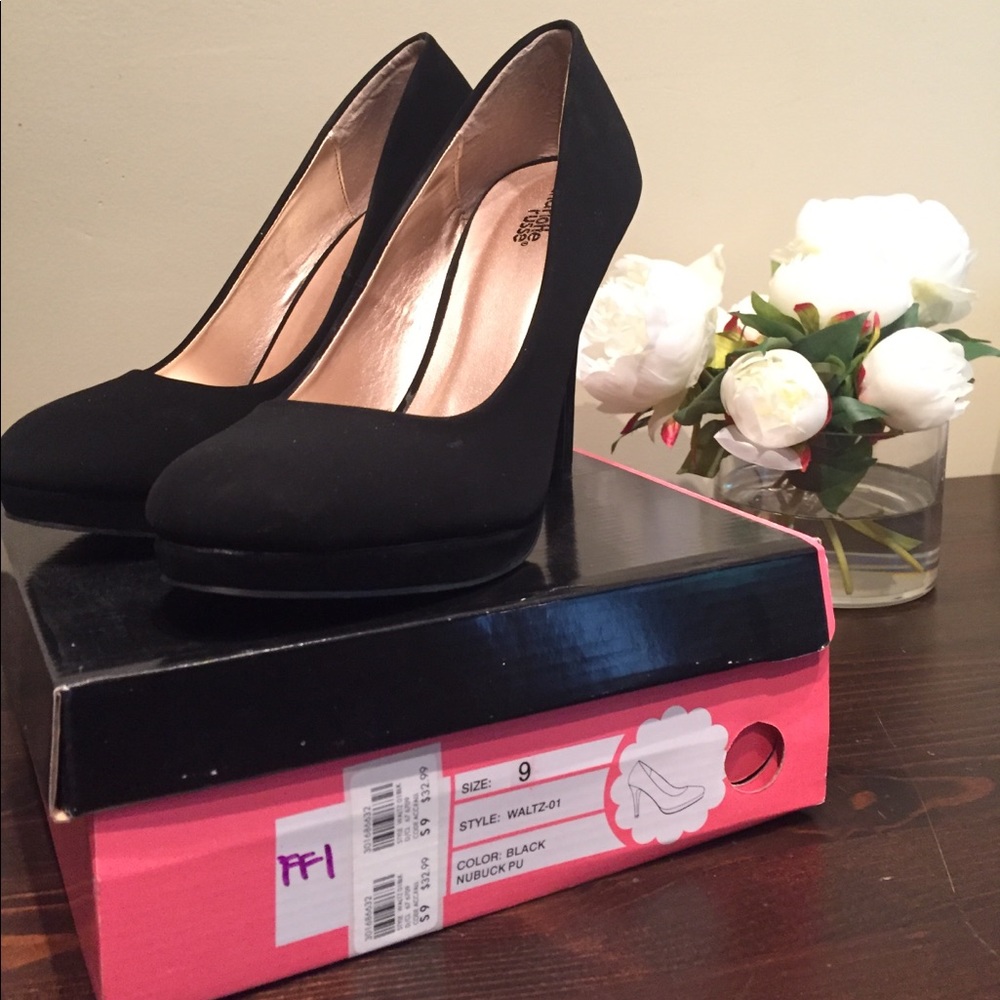 Black Faux Suede Pumps